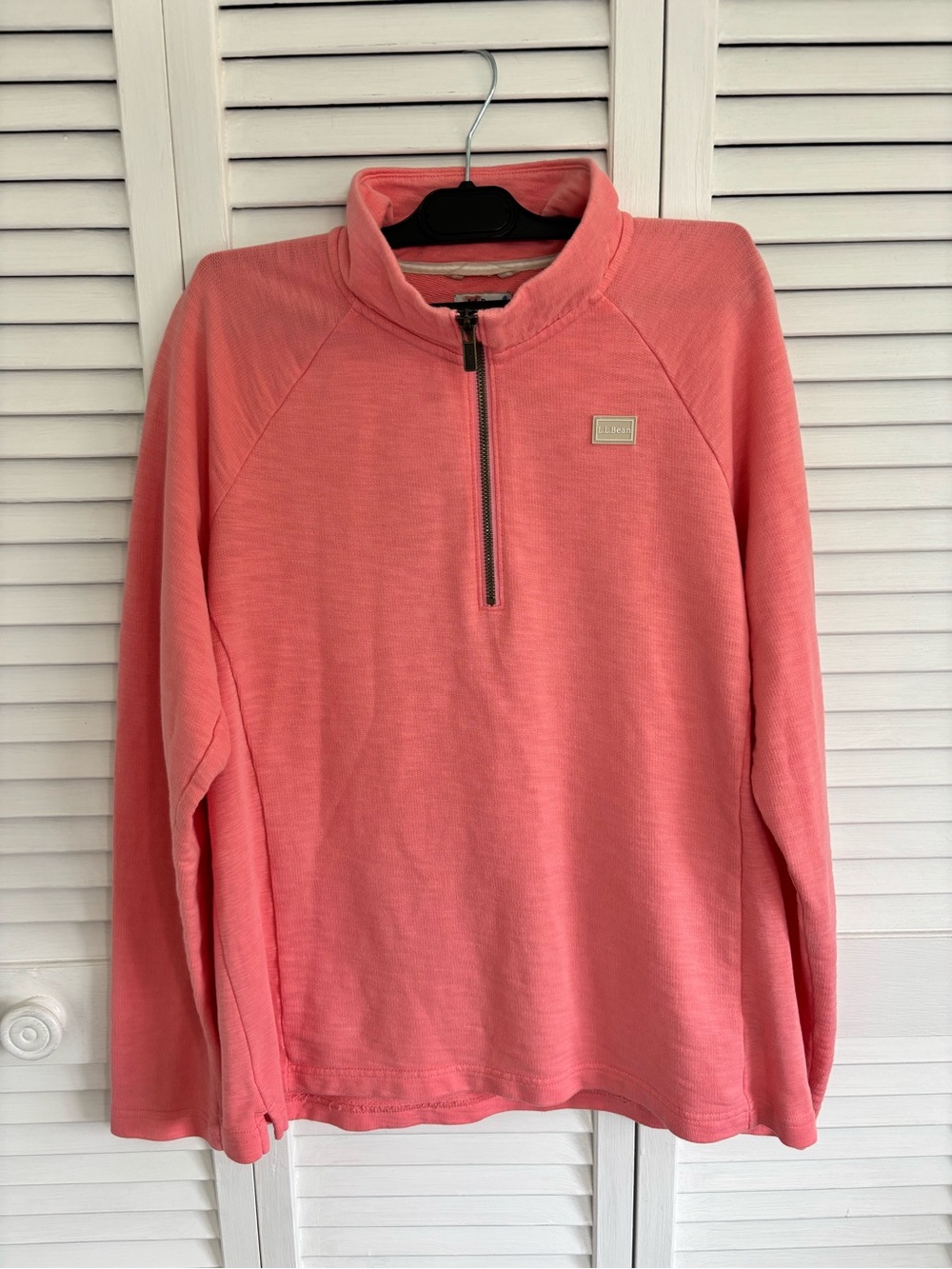 L.L. Bean Women’s Pullover Size S Coral Pink Long Sleeve Quiet Luxury Preppy
